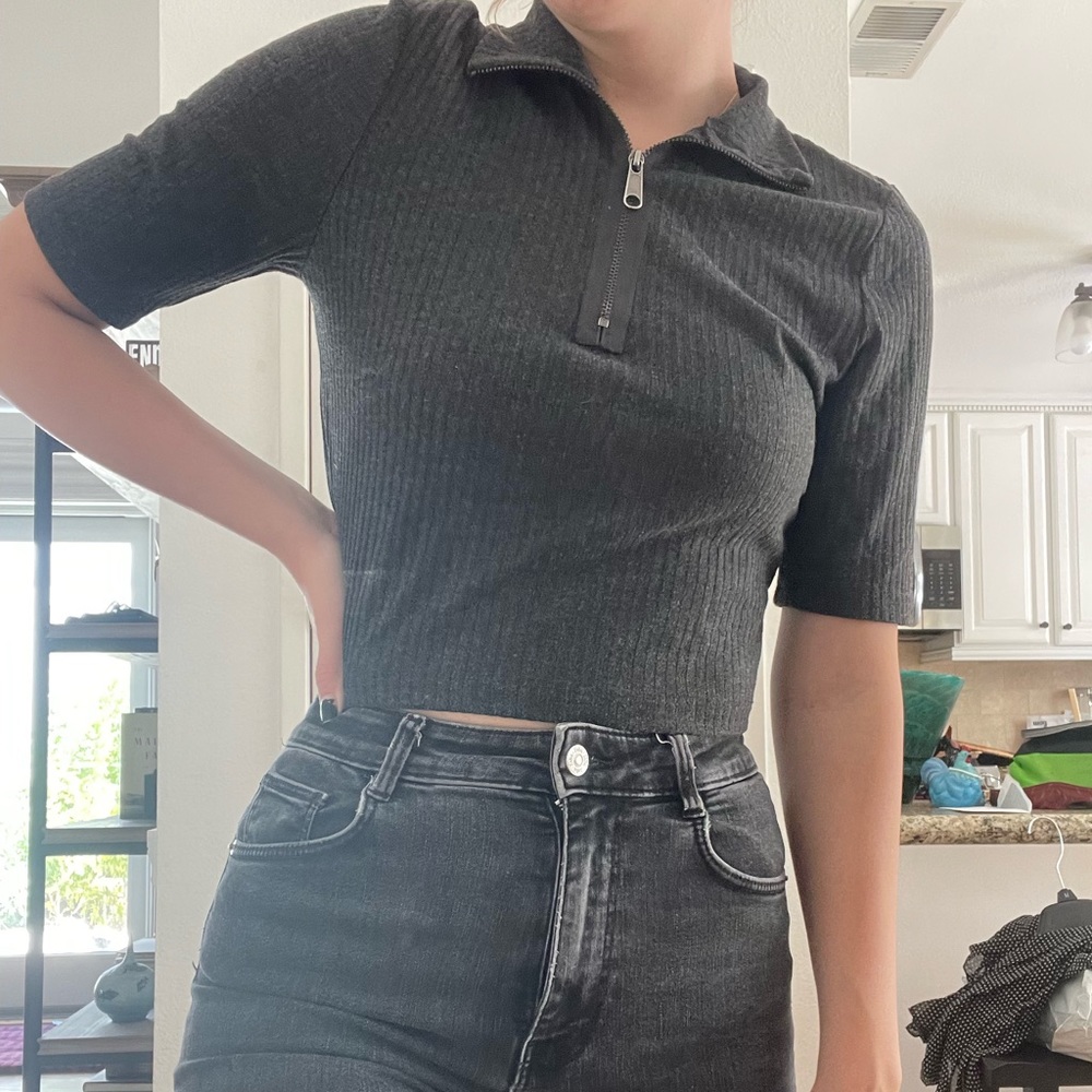 urban outfitters crop